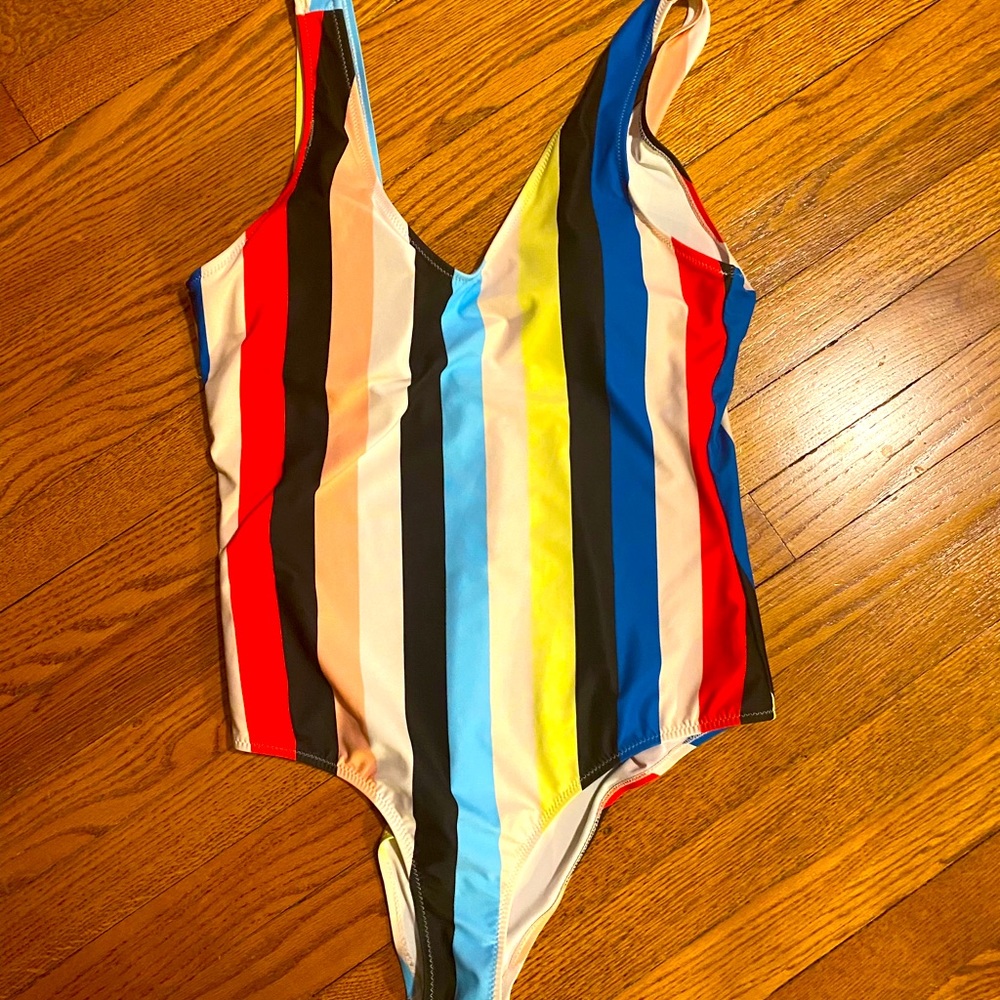 Cupshe Striped Bathing Suit- NEVER WORN